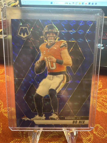 2025 Panini Mosaic #173 Bo Nix Mosaic Blue #12/99