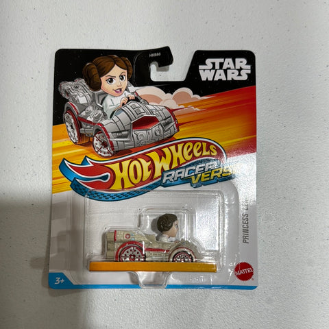 Hot Wheels Racerverse 2024 - Princess Leia in Blockade Runner
