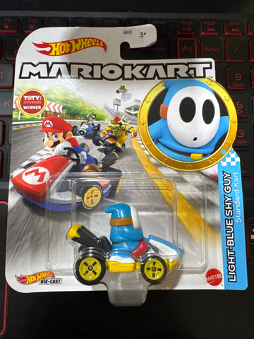 Hot Wheels - Mario Kart - Light Blue Shy Guy - Standard Kart