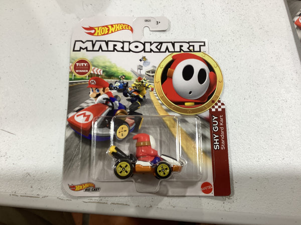 Hot Wheels - Mario Kart - Shy Guy Standard Kart