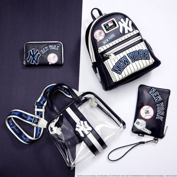 Loungefly - MLB NY Yankees Stadium Crossbody Bag with Pouch (Pre-Order)