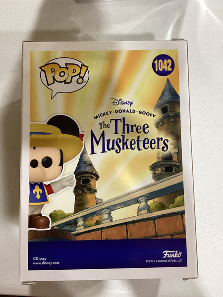 Funko Pop! Disney - The Three Musketeers - Mikey Mouse #1042 - Summer Con Exclusive 2021