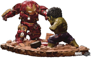 Avengers: Age of Ultron Hulk vs. Hulkbuster Egg Attack Statue